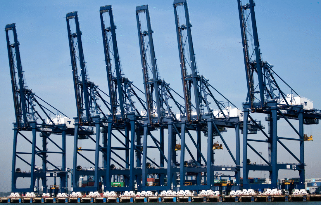 Reeling & Trailing Cables for Cranes & Mining — Feichun Special Cable Blogs