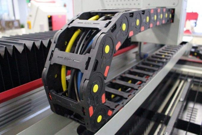 latest company news about Why Can the Drag Chain Cables Produced by Feichun Cable Be Bent Tens of Thousands of Times and Still Maintain Their Performance?  1