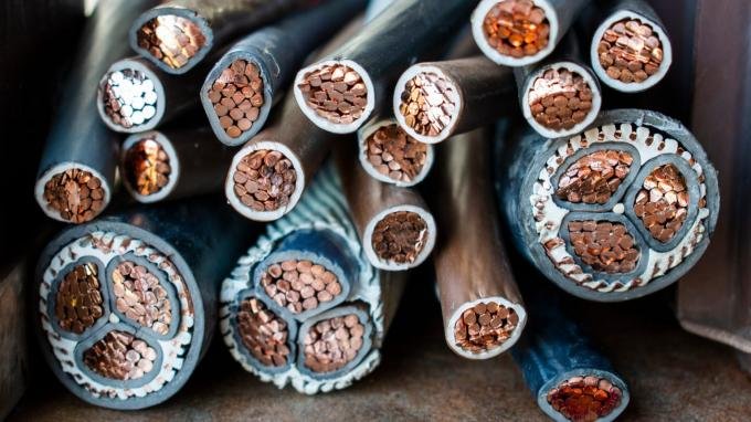 Type 66 Mining Trailing Cable With Flexible Design Copper Screening For Long-Term Performance In Demanding Environments 0